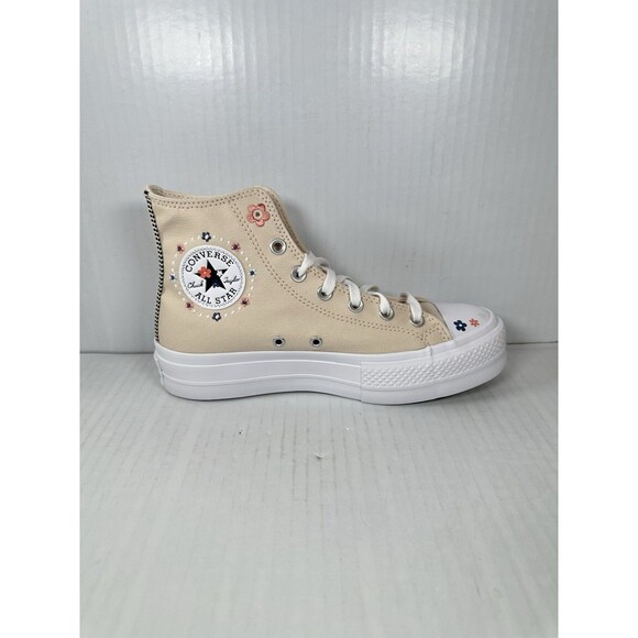 Converse Womens 8 Hi Top Sneakers Platform CTAS Lift Embroidered Flower A14265C - Picture 1 of 9